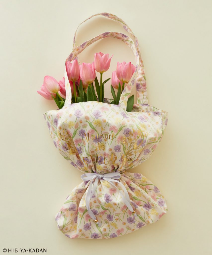 「日比谷花壇コラボ　ポケッタブルトート」（5800円）